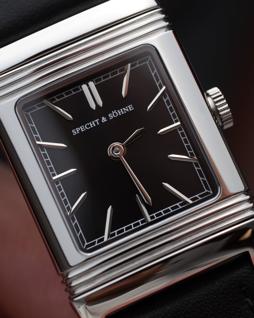 Specht & Söhne SP0029Q1 Quartz — Retangular Reversível, pulseira de couro, vista 3