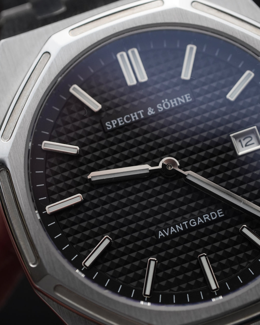 Specht & Söhne SP0041Q4 Quartz — Slim 38mm, pulseira de aço, vista 3
