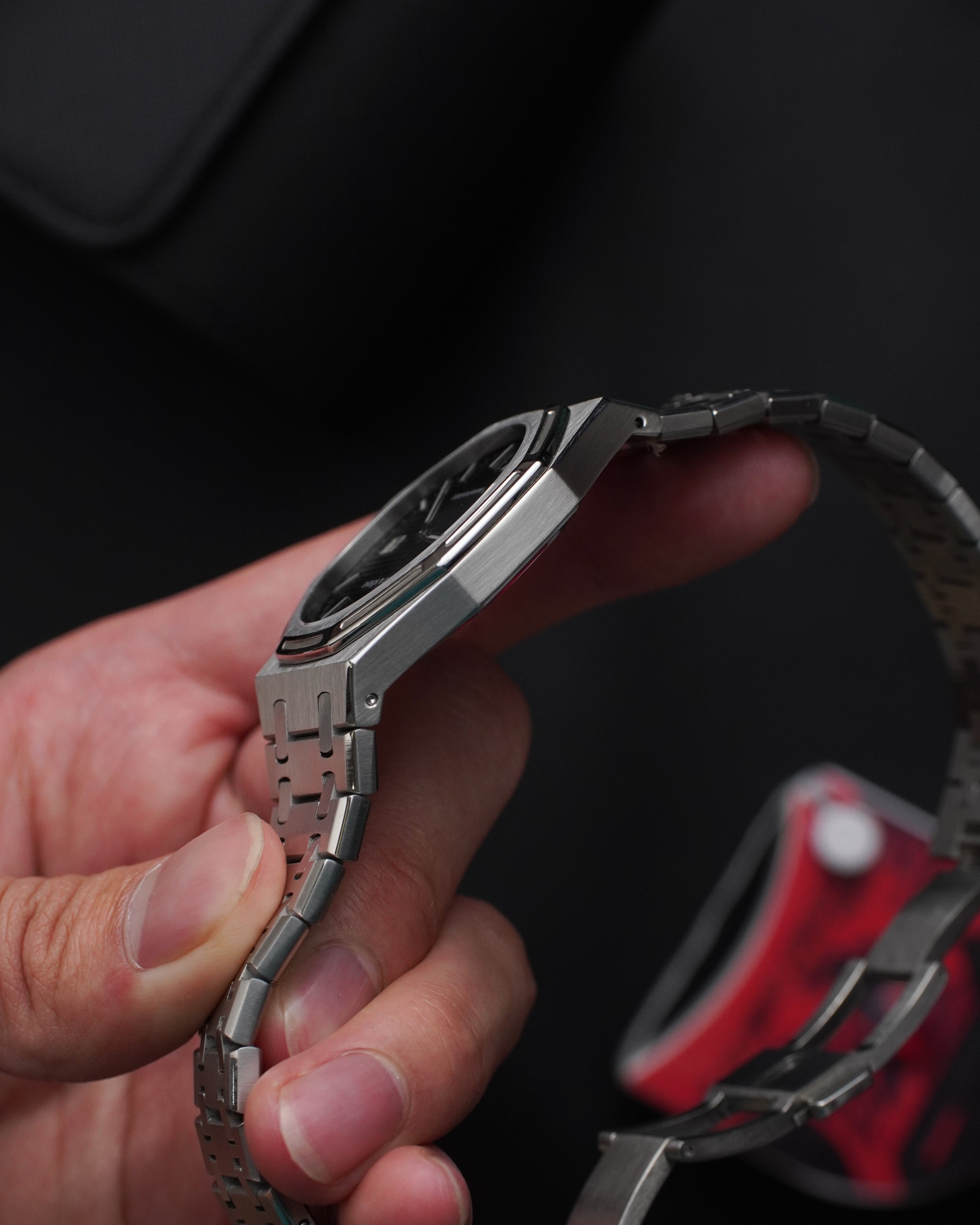 Specht & Söhne SP0041Q4 Quartz — Slim 38mm, pulseira de aço, vista 4