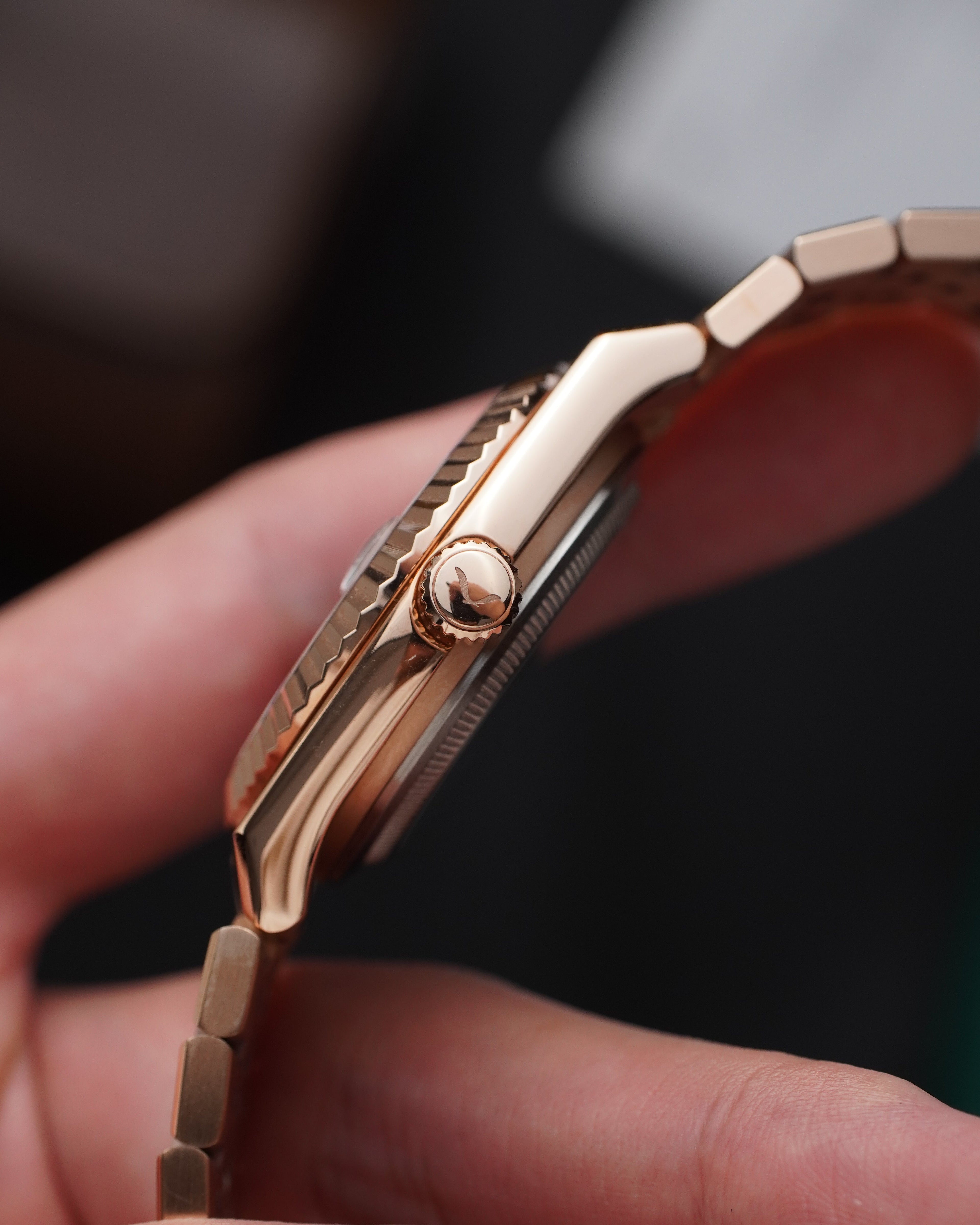 Specht & Söhne SP0043A4 Automático — Explorador 37mm, pulseira de aço, vista 5