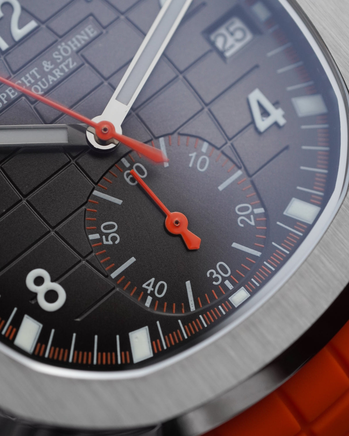 Specht & Söhne SP0006Q1 Quartz — Cronógrafo Esportivo 42mm, pulseira de silicone, vista 3