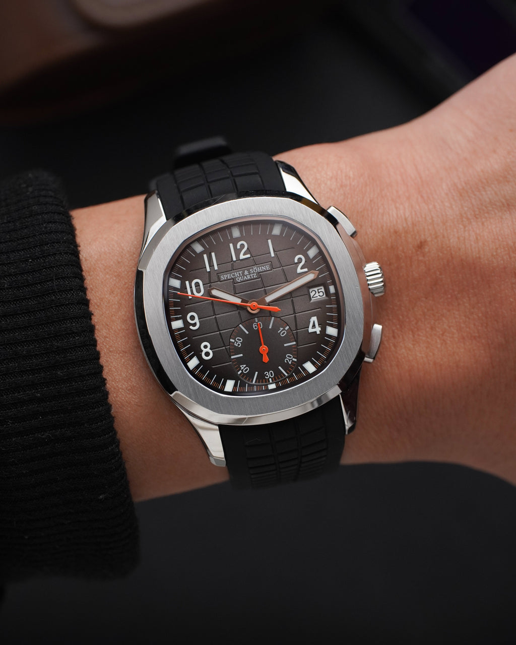 Specht & Söhne SP0006Q2 Quartz — Cronógrafo Esportivo 42mm, pulseira de silicone, vista 2