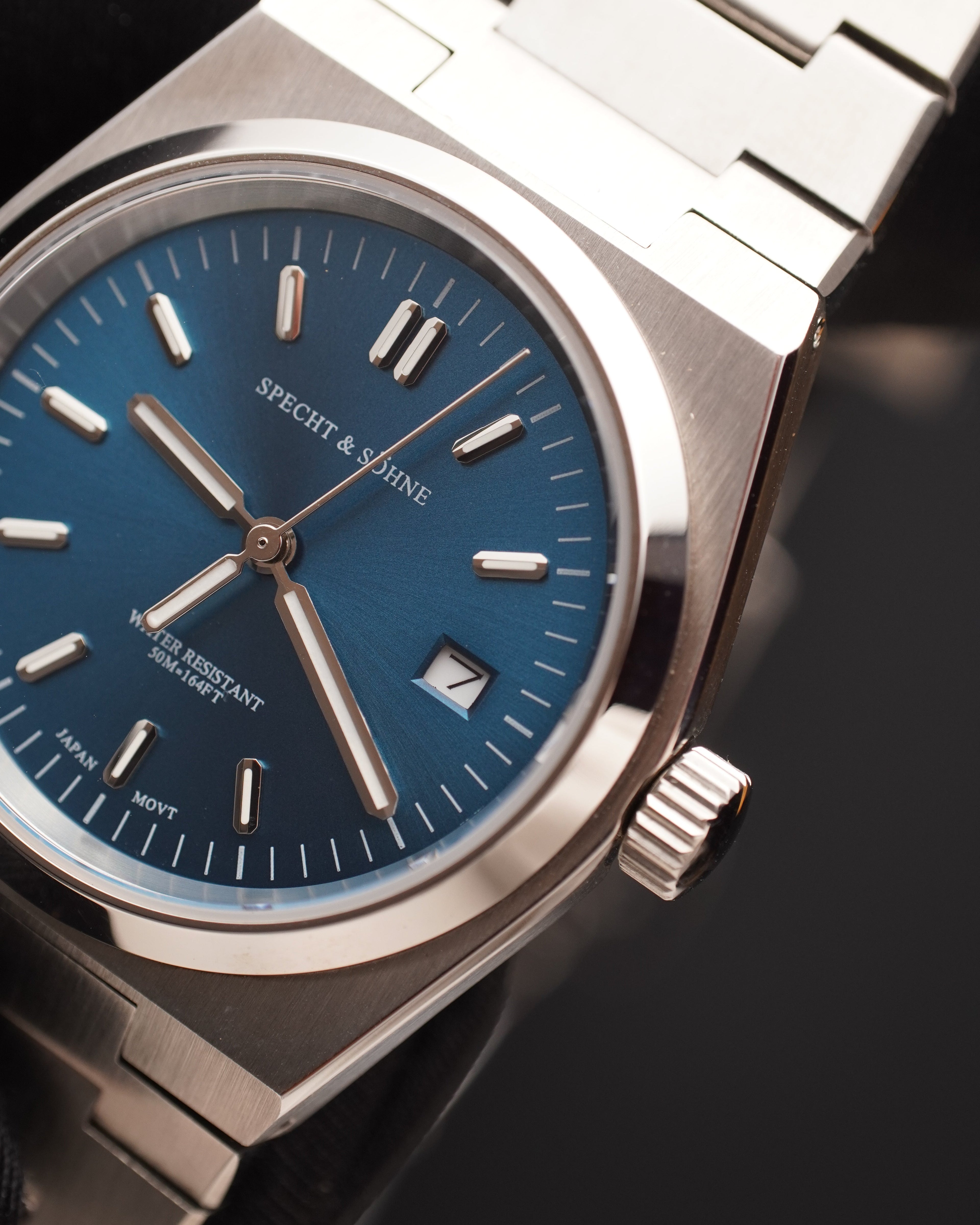 Specht & Söhne SP0002Q3-37 Quartz — Tonneau 37mm Quartzo, pulseira de aço, vista 5