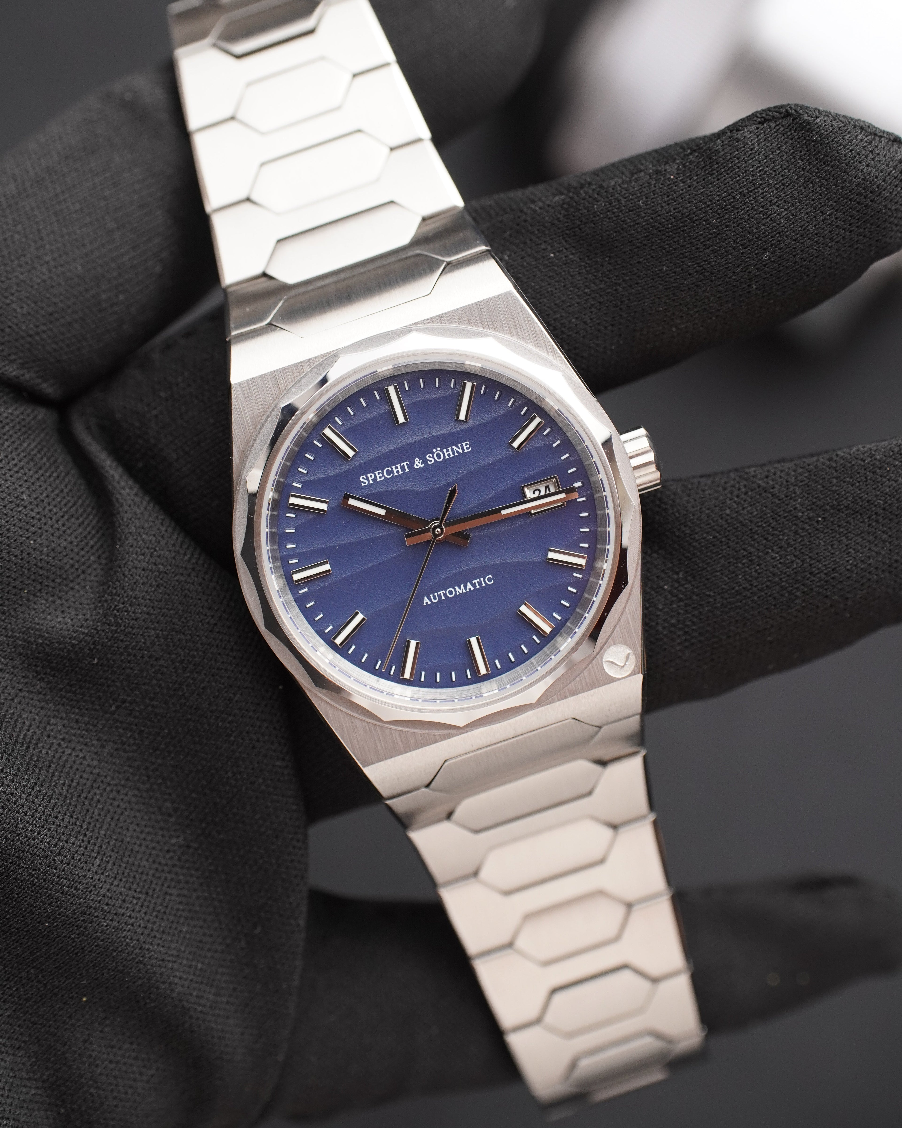 Specht & Söhne SP0036A2-D Automático — Integrado 37mm, pulseira de aço, vista 3