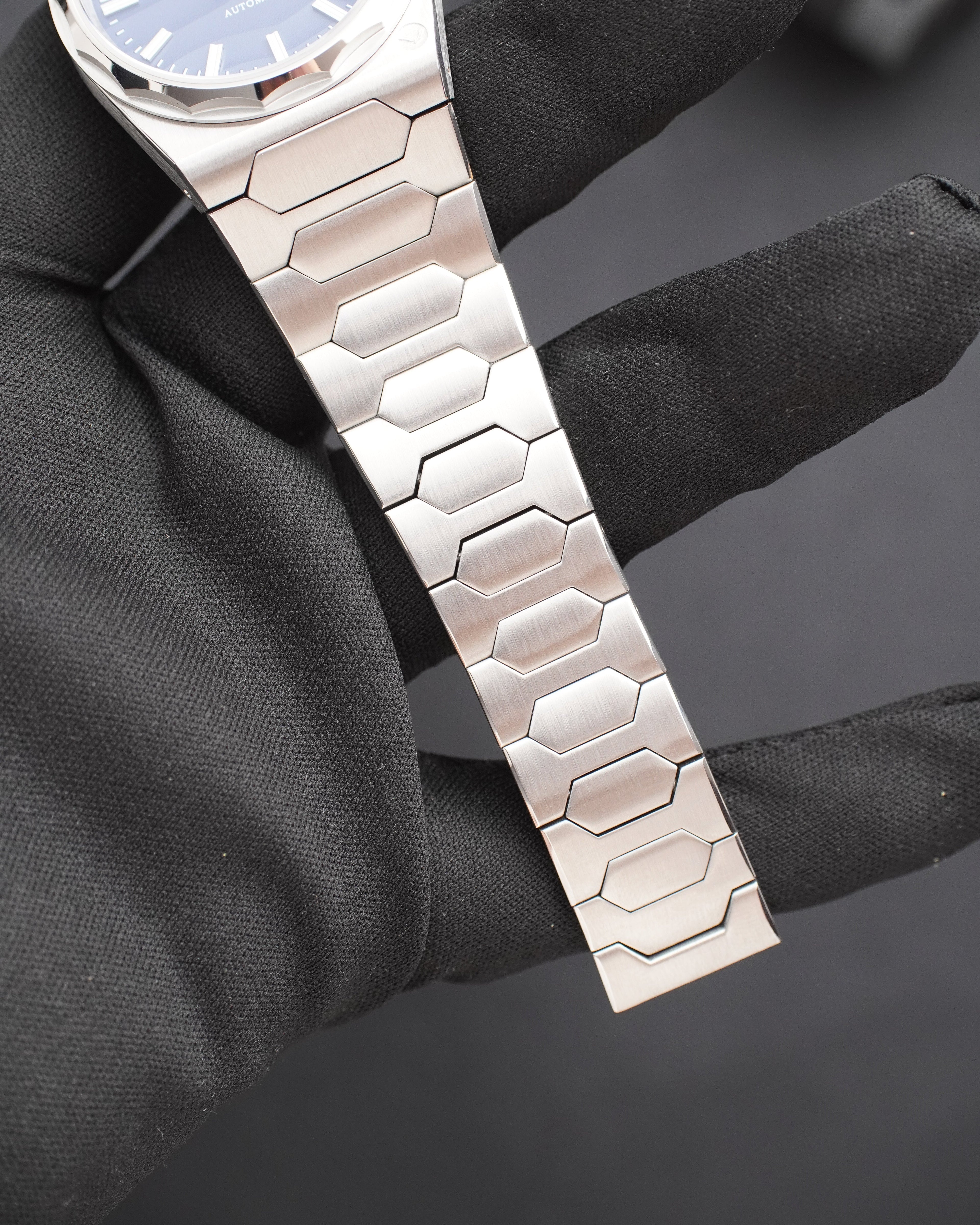 Specht & Söhne SP0036A2-D Automático — Integrado 37mm, pulseira de aço, vista 6