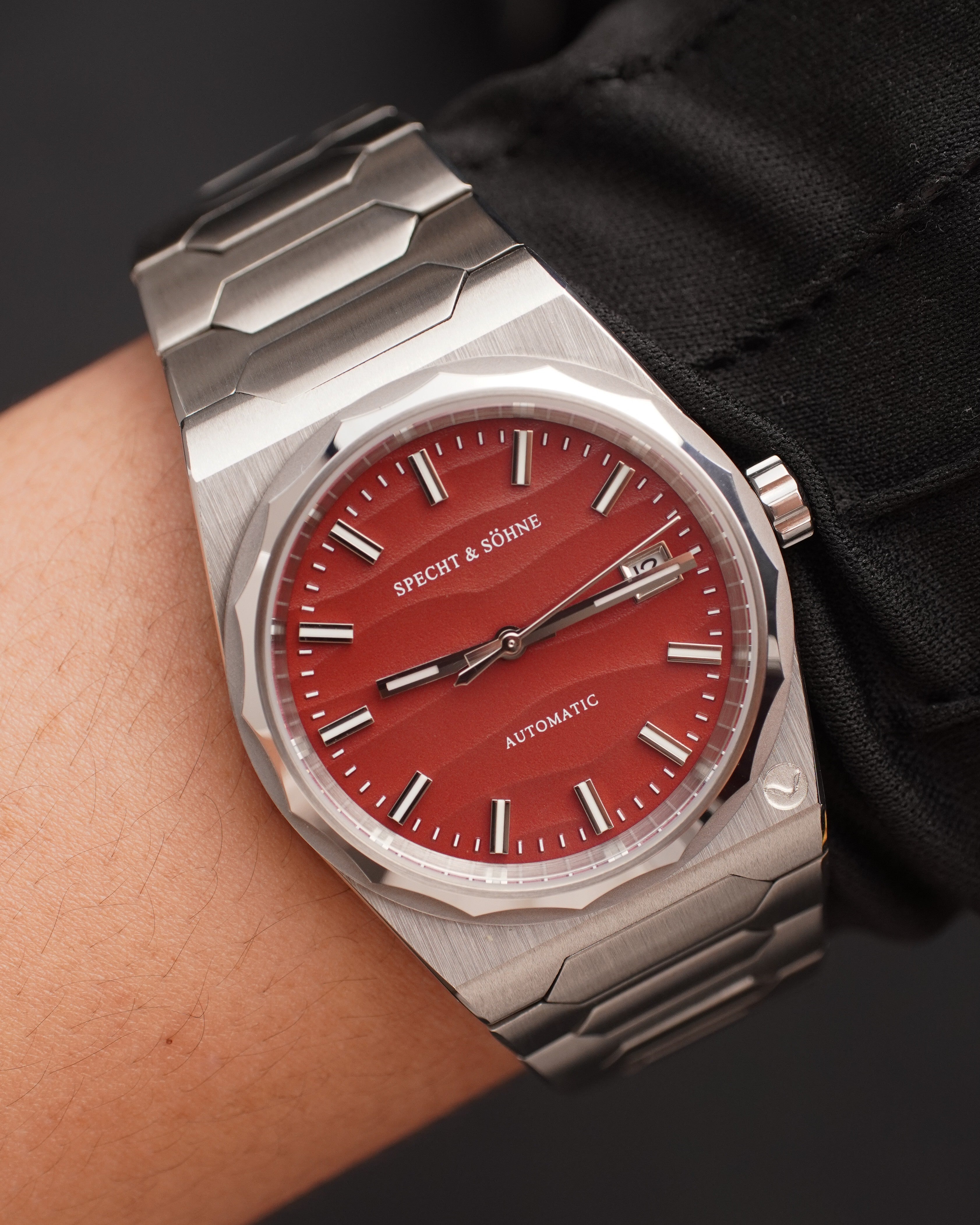 Specht & Söhne SP0036A7-D Automático — Integrado 37mm, pulseira de aço, vista 3