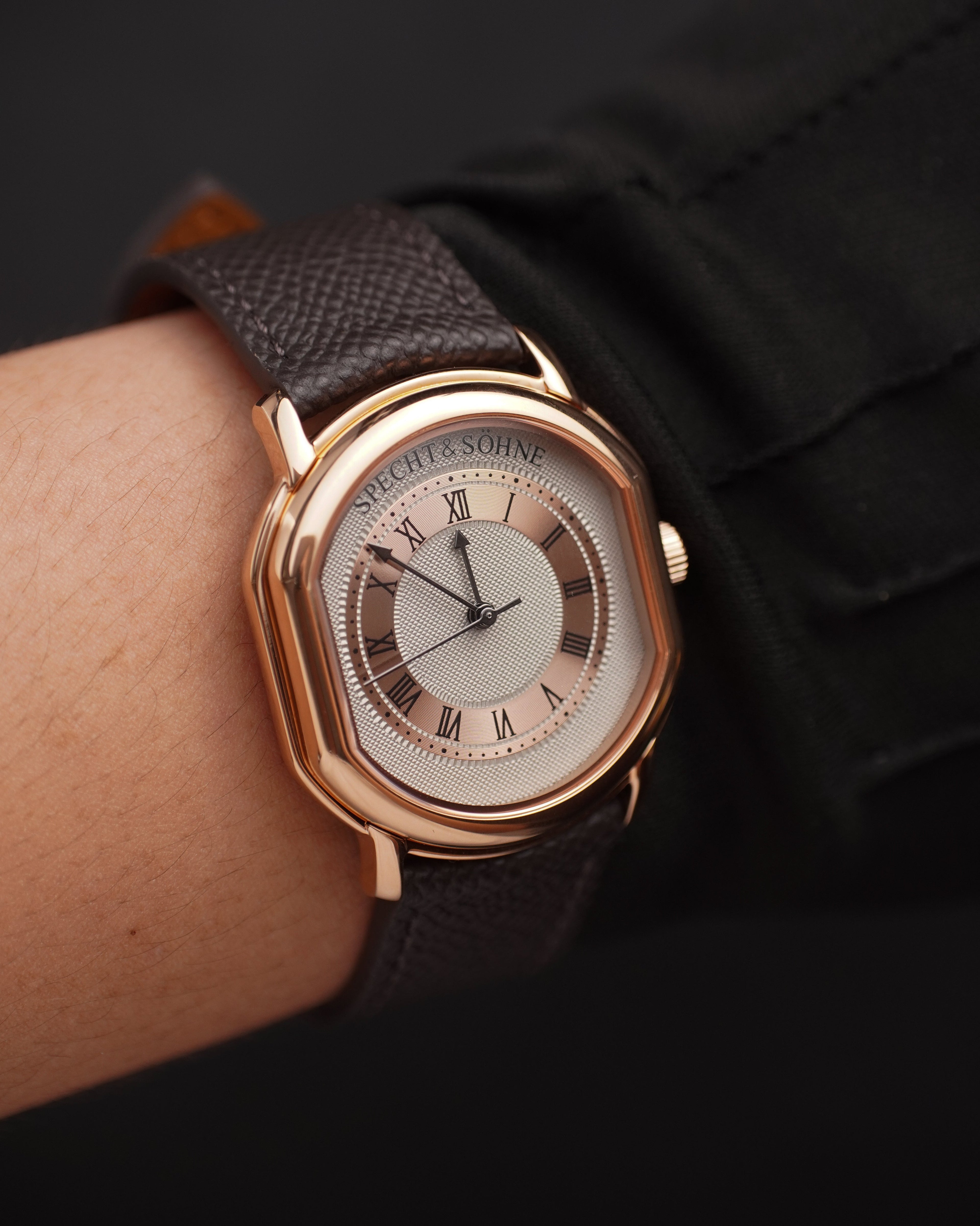 Specht & Söhne SP0038Q4 Quartz — Compacto 35mm, pulseira de couro, vista 10