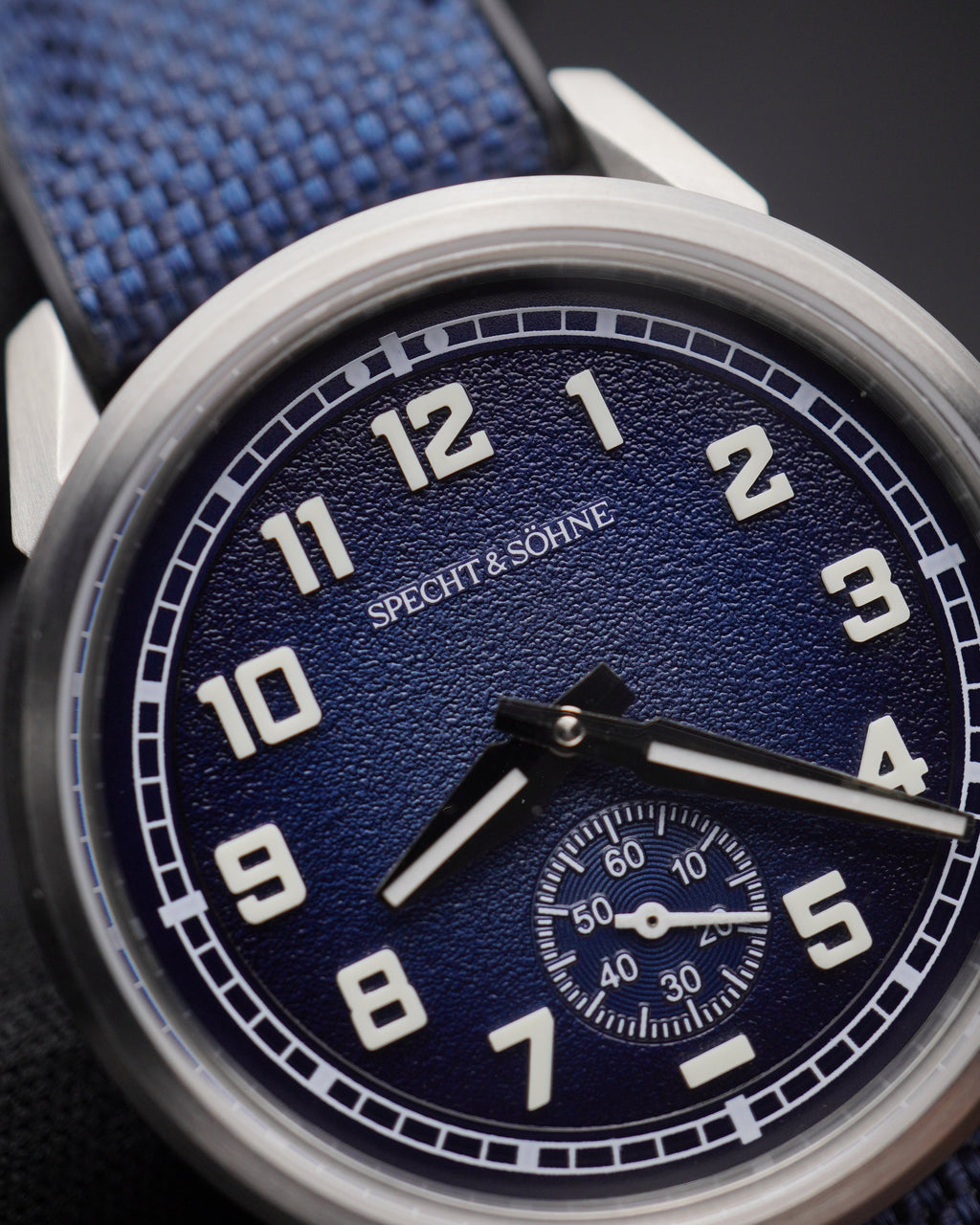 Specht & Söhne SP2647A2 Automático — Automático 38mm Slim, pulseira de borracha, vista 3