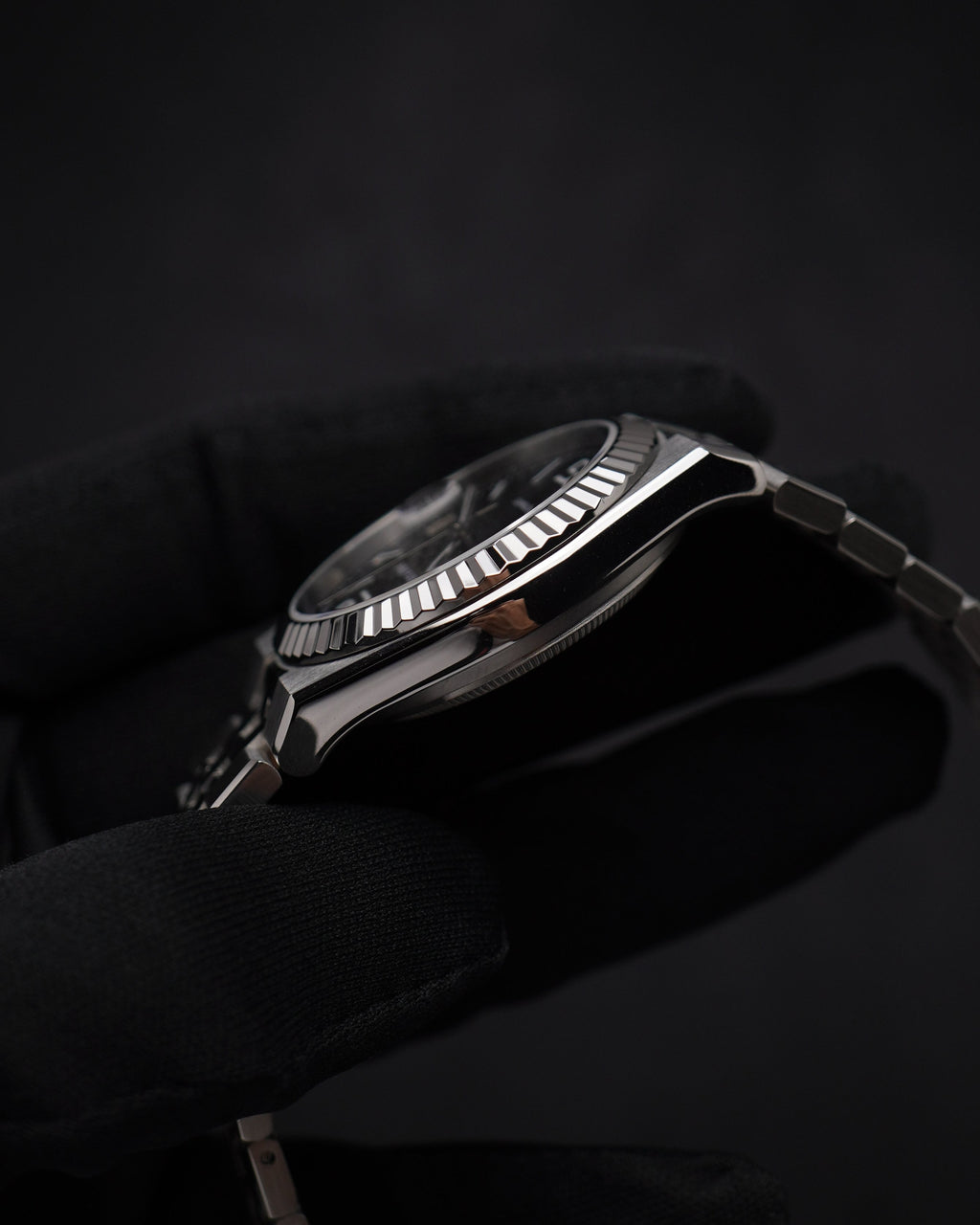 Specht & Söhne SP0043A1 Automático — Explorador 37mm, pulseira de aço, vista 4