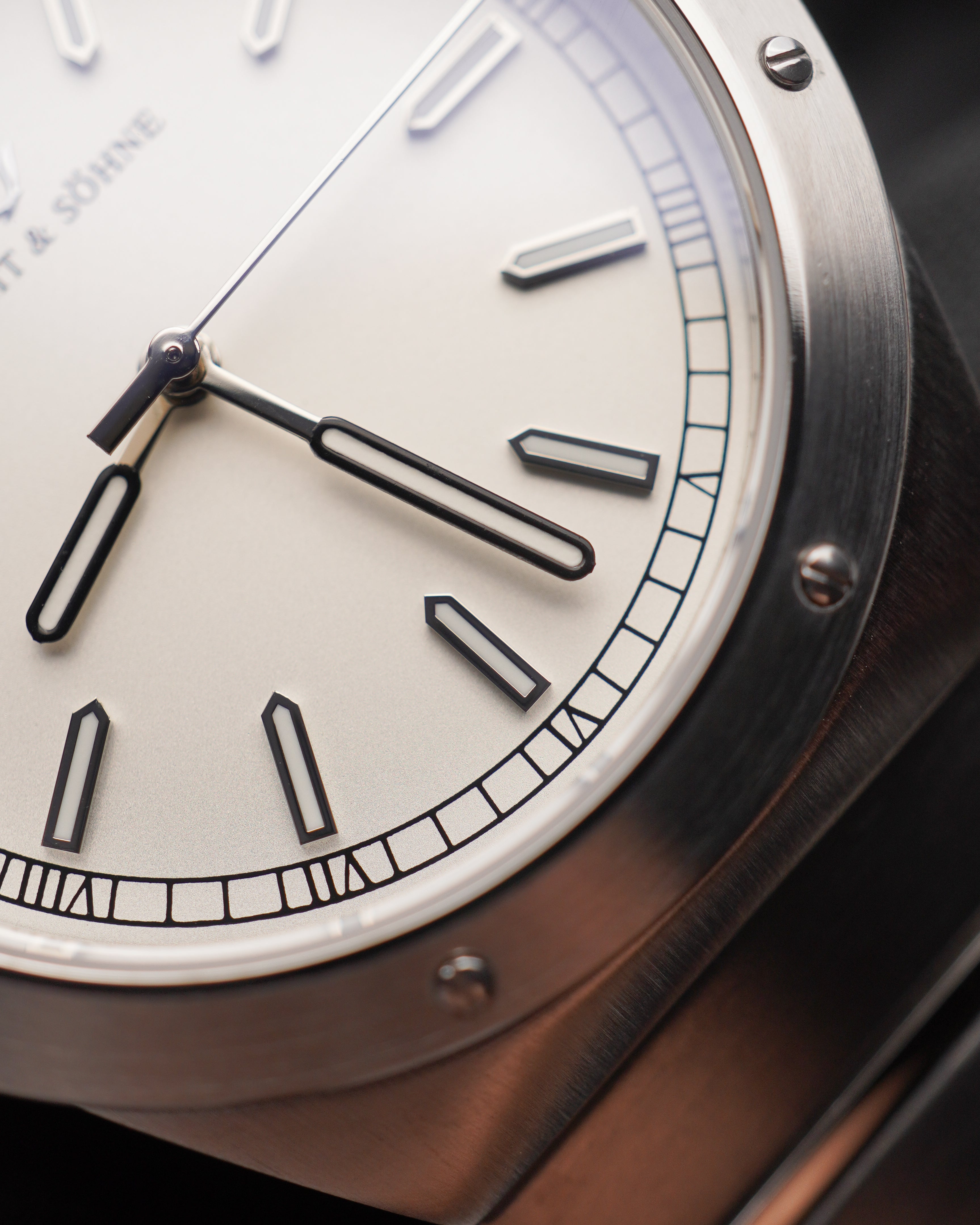 Specht & Söhne SP0033Q2 Quartz — Clássico 38mm, pulseira de aço, vista 5