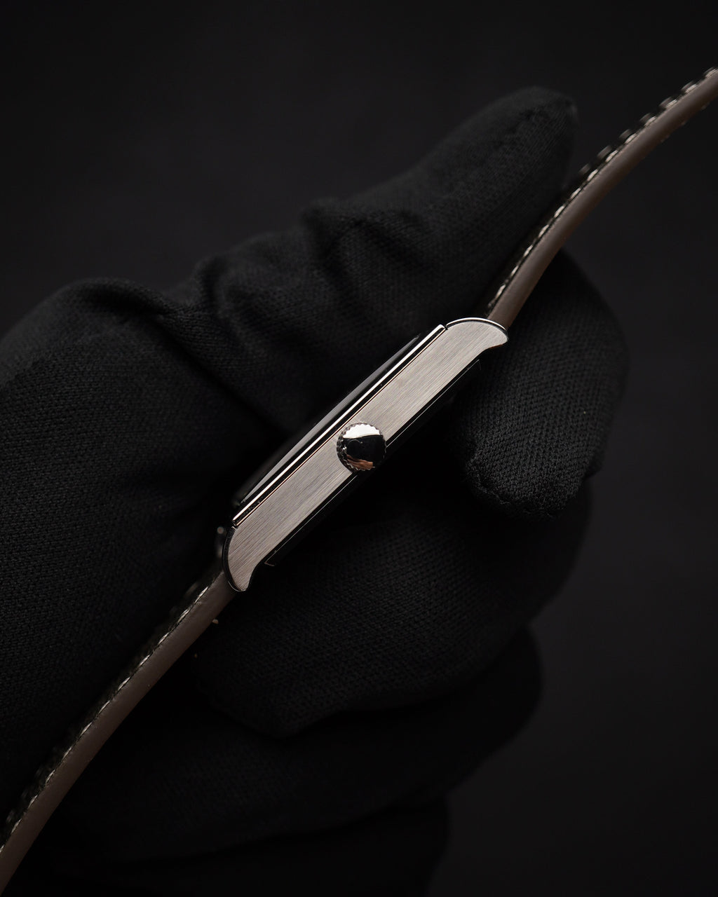 Specht & Söhne SP2648Q3 Quartz — Compacto 26mm, pulseira de couro, vista 7