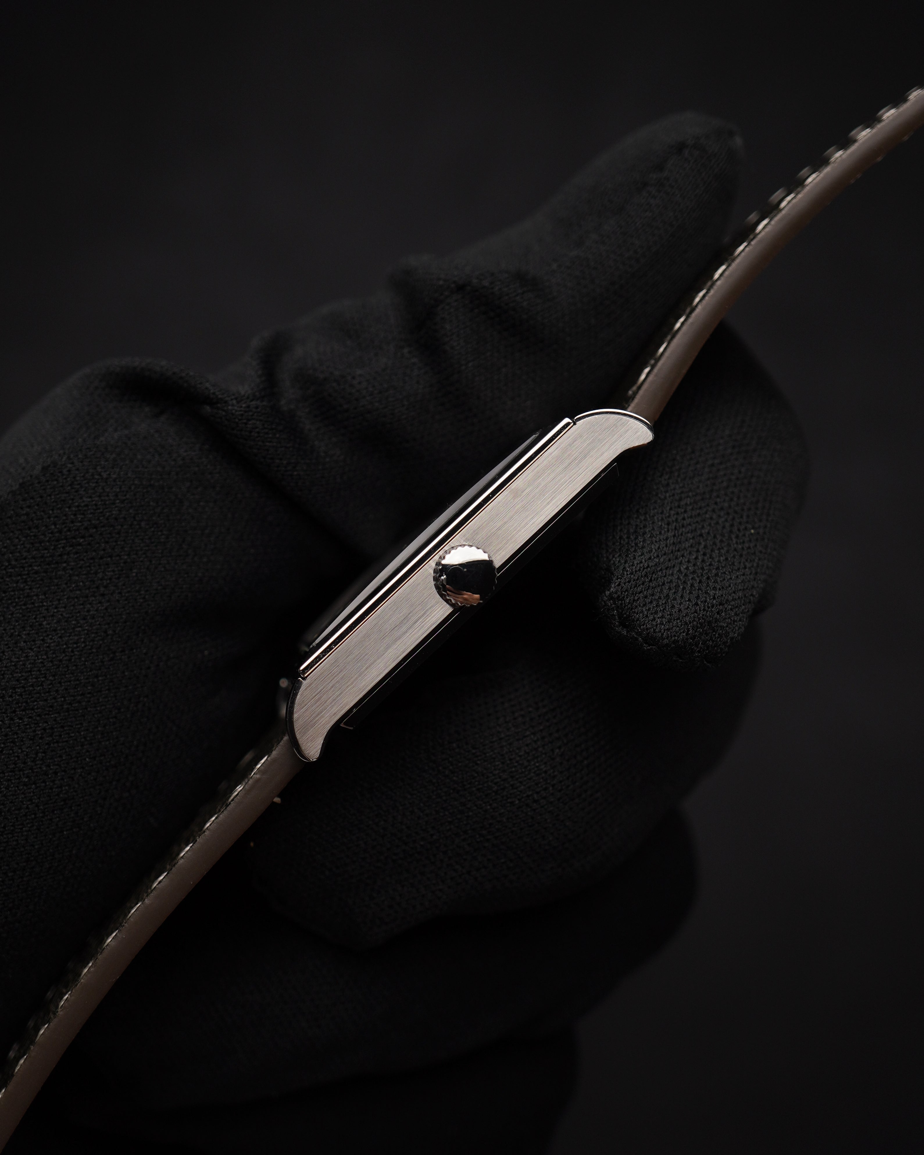 Specht & Söhne SP2648Q3 Quartz — Compacto 26mm, pulseira de couro, vista 7