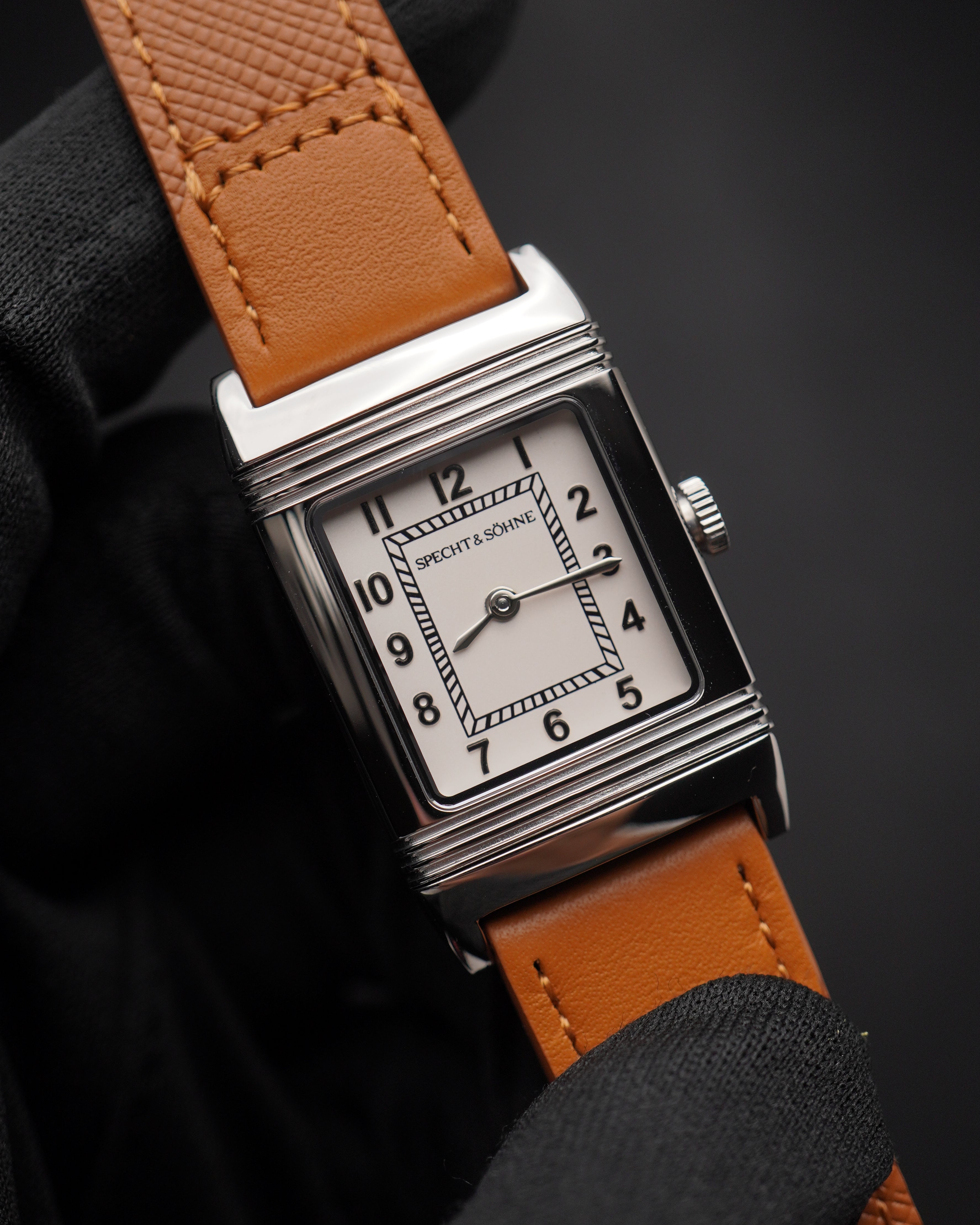 Specht & Söhne SP0029Q2-AN Quartz — Retangular Reversível, pulseira de couro, vista 3