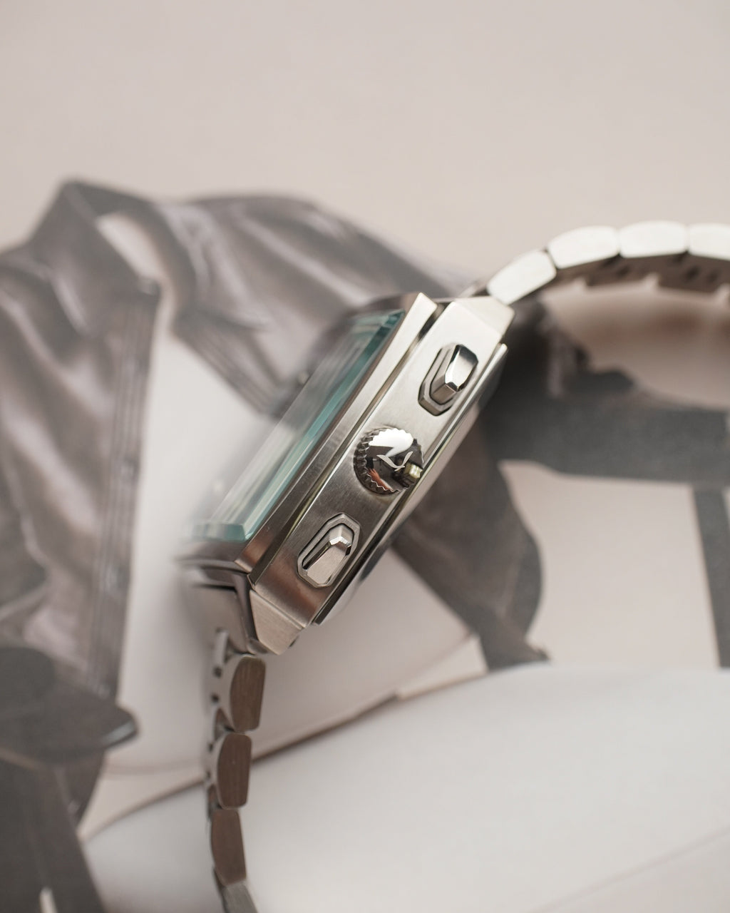 Specht & Söhne SP0009Q1-S Quartz — Cronógrafo Quadrado 39mm, pulseira de aço, vista 8