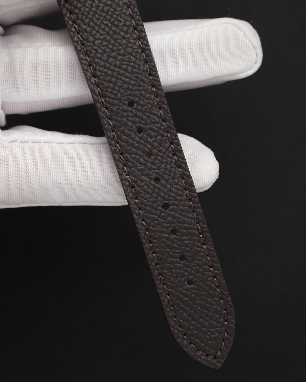 Specht & Söhne SP0038Q2 Quartz — Compacto 35mm, pulseira de couro, vista 5
