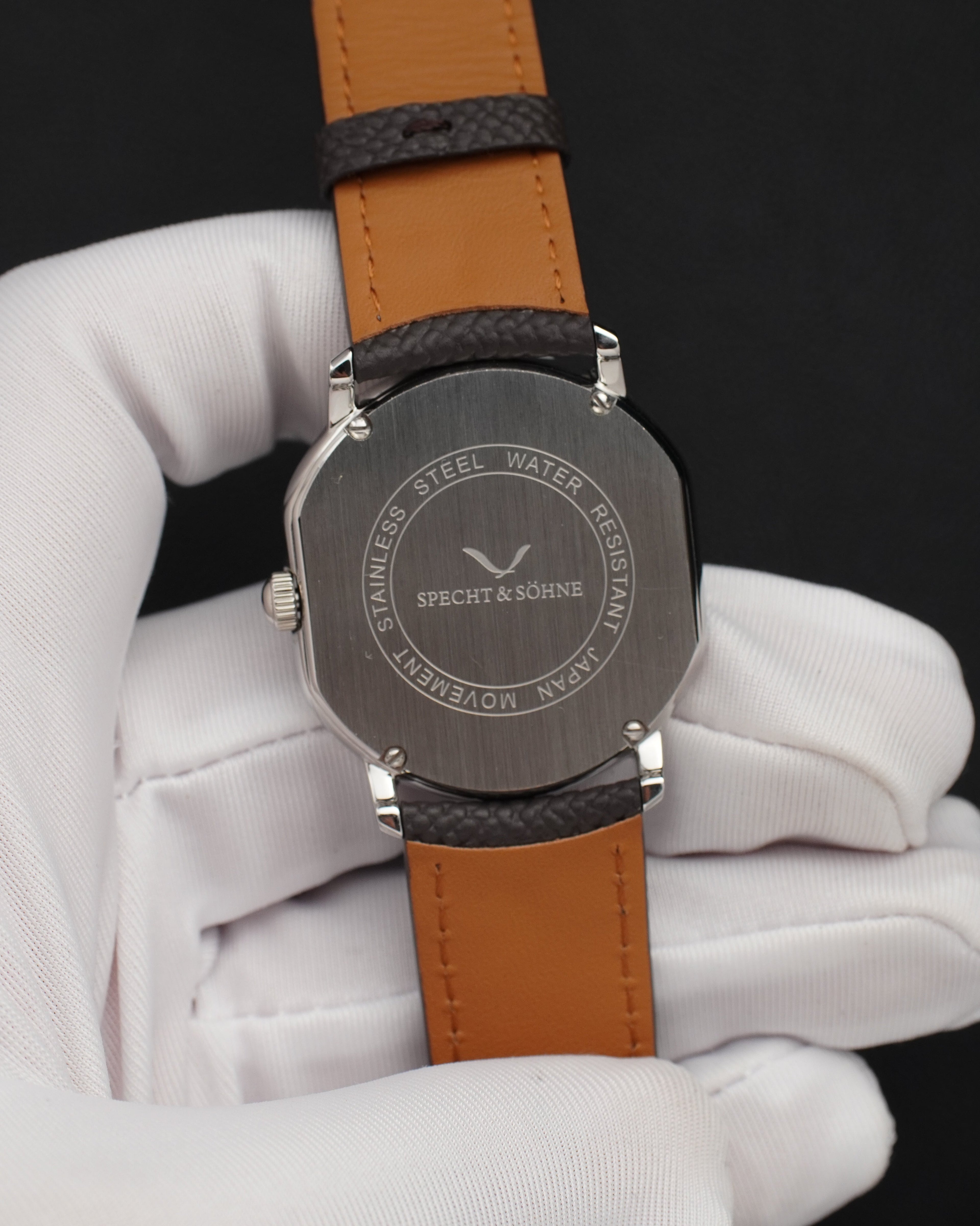 Specht & Söhne SP0038Q2 Quartz — Compacto 35mm, pulseira de couro, vista 6