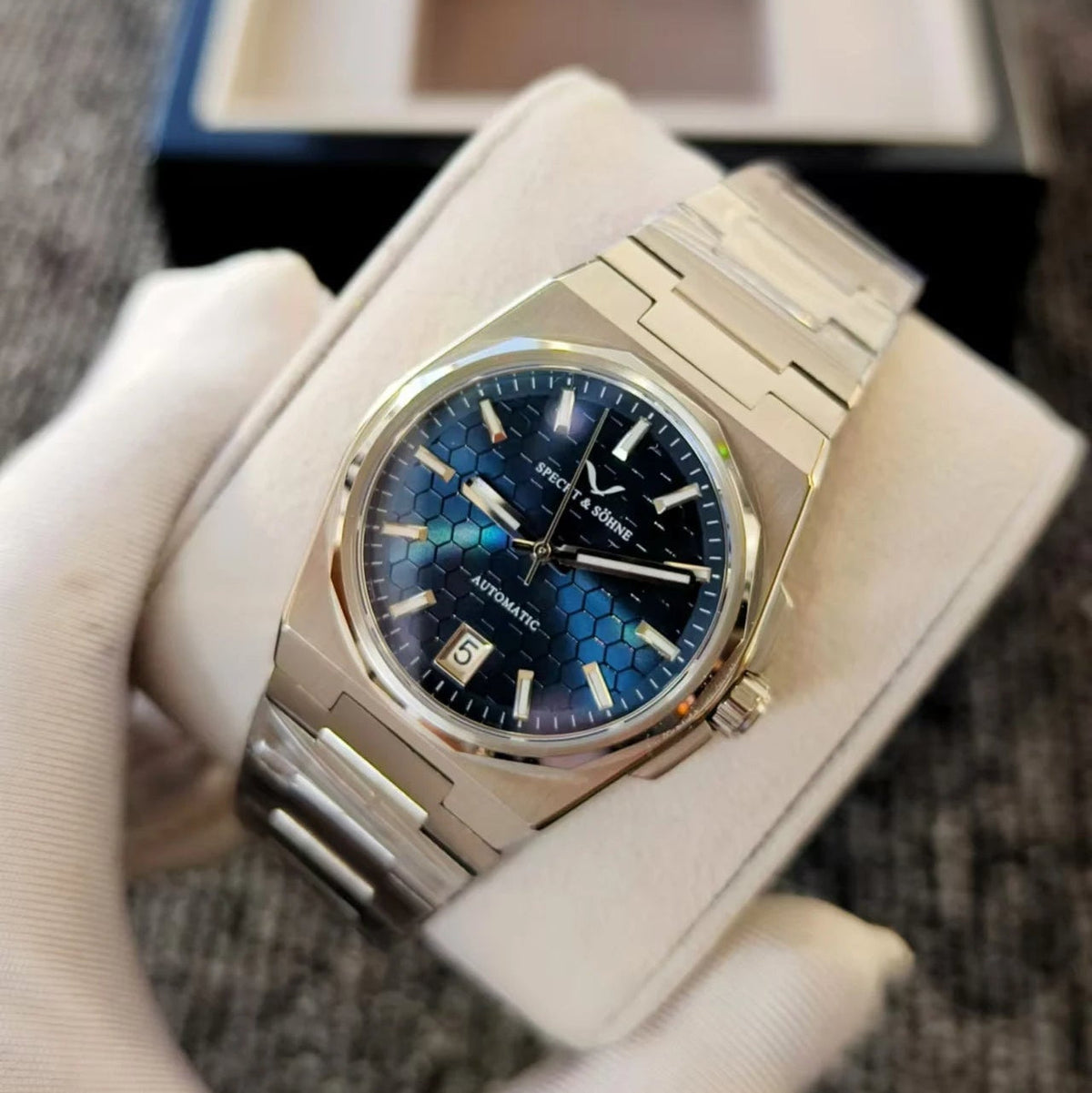 Specht & Söhne SP0023A1 Automático — Esportivo 37mm, pulseira de aço, vista 4